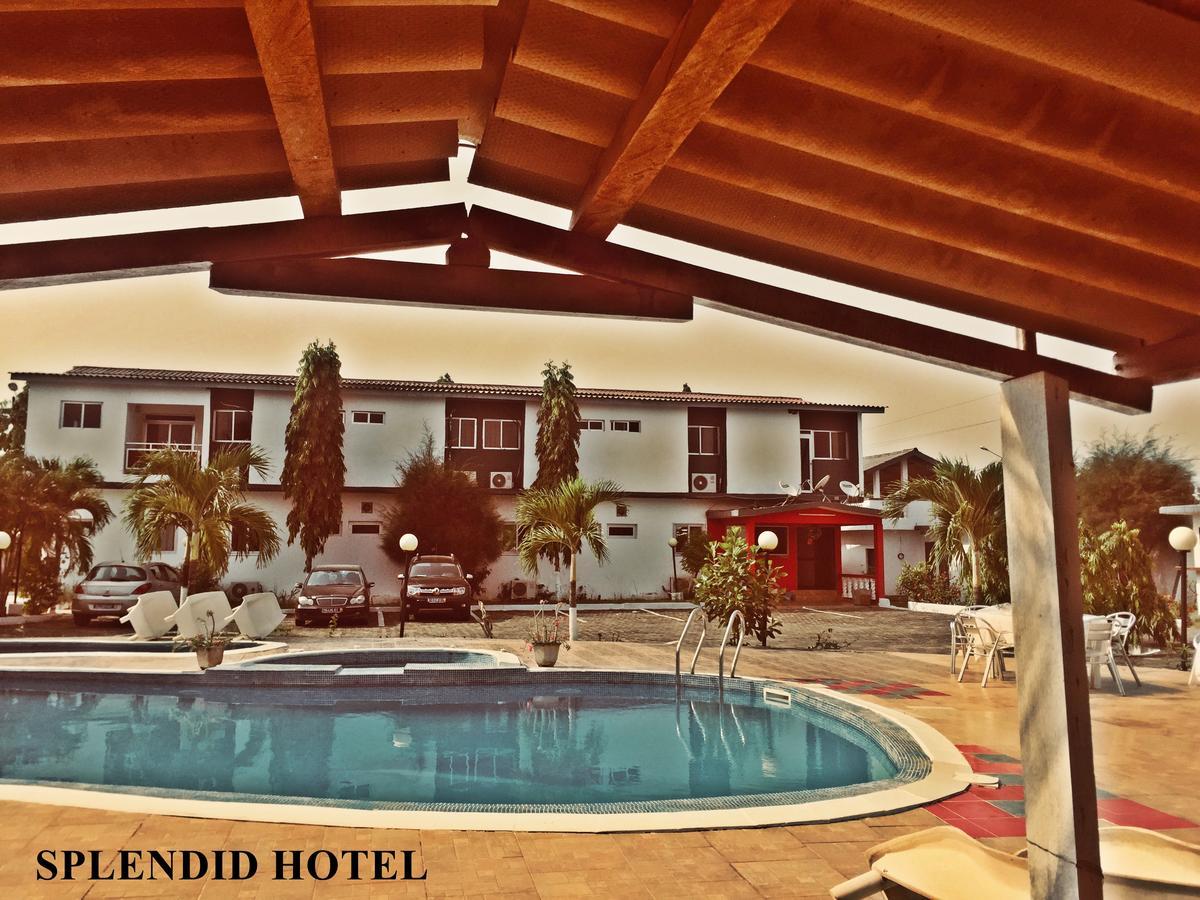 Splendid Inn Assinie Buitenkant foto