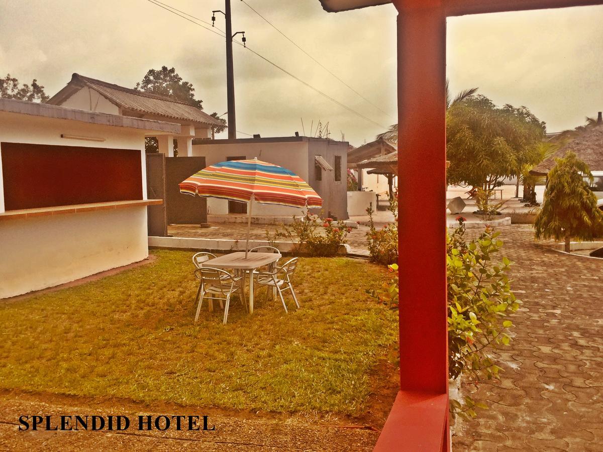 Splendid Inn Assinie Buitenkant foto